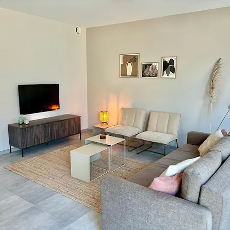 Διαμέρισμα Saumon D'or 0201 *